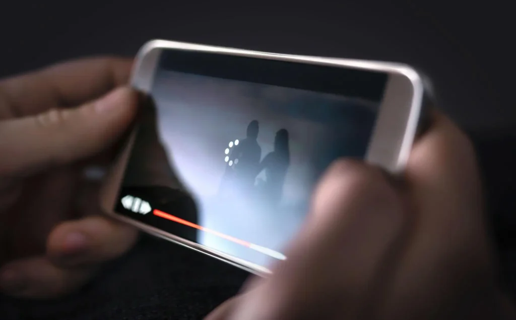 iptv ralentissement sur smartphone avec chargement lors d’une utilisation continue